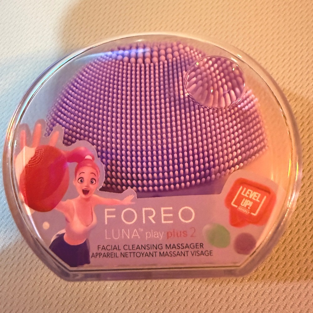 Foreo LUNA play plus 2 Facial Cleansing Massager Lilac You! New T-Sonic Silicone